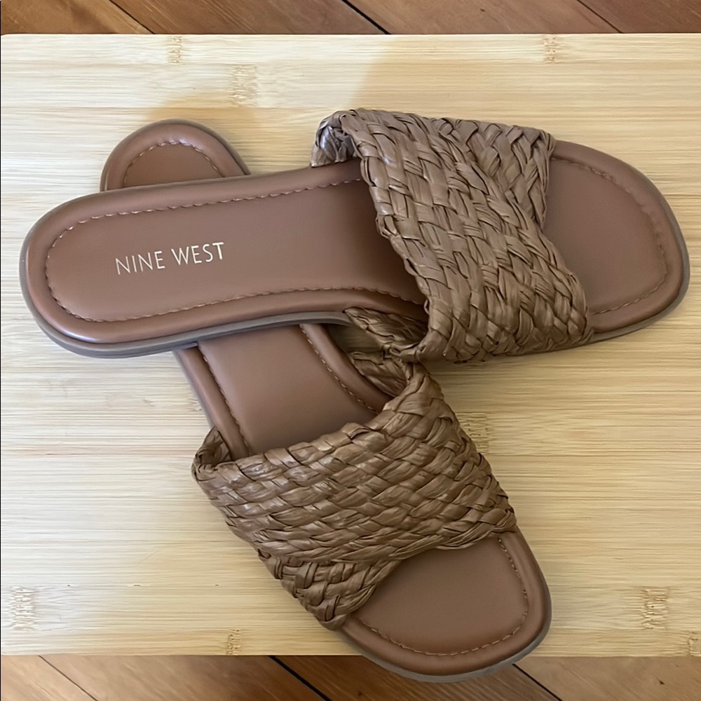 Nine West Women's Brown Woven Slide Sandals